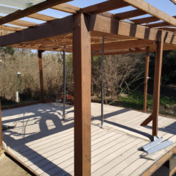 Abri de jardin en prolongement de votre pergola : astuces et idées Massy